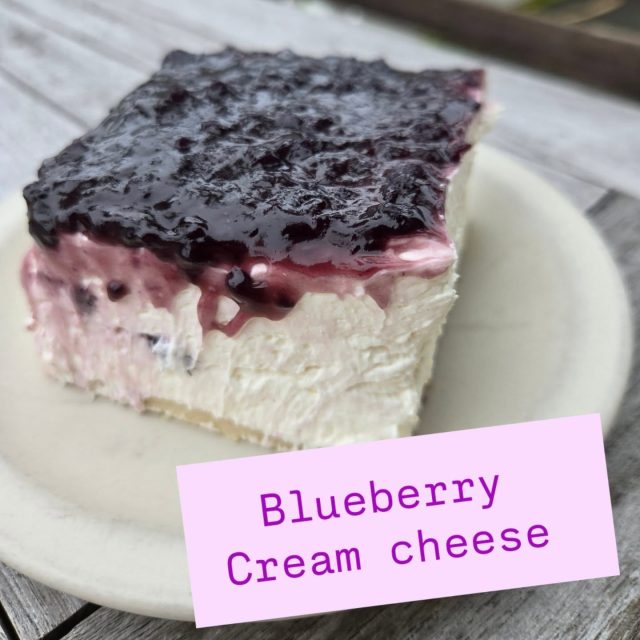 Blueberry 
Cream cheese 