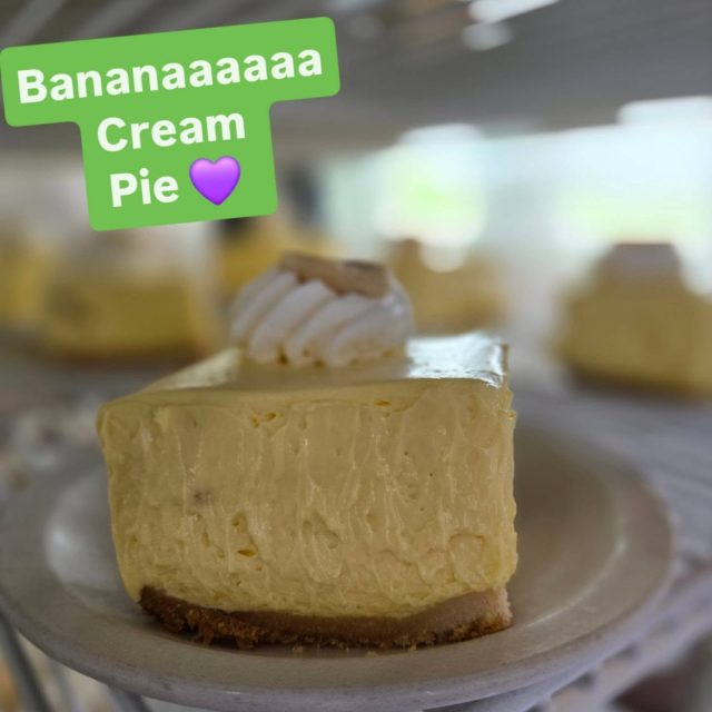 Bananaaaaaa
Cream 
Pie 💜 